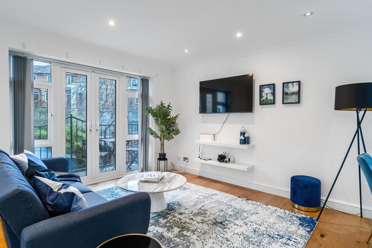 Chic 3 Bed Apartment Near London Bridge With Balcony Εξωτερικό φωτογραφία