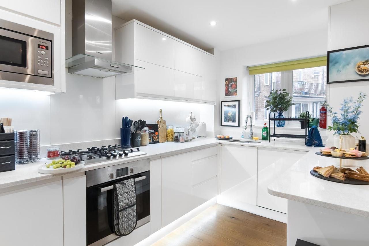 Chic 3 Bed Apartment Near London Bridge With Balcony Εξωτερικό φωτογραφία