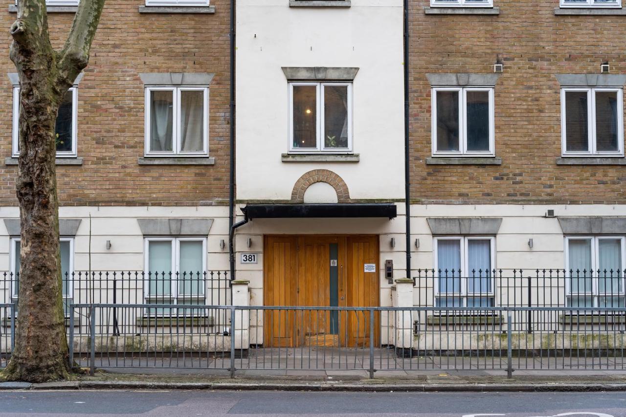 Chic 3 Bed Apartment Near London Bridge With Balcony Εξωτερικό φωτογραφία